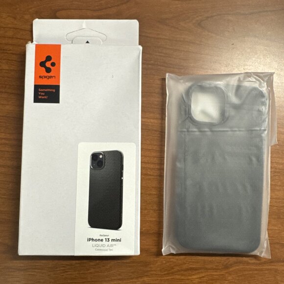 Spigen Apple iPhone 13 Mini | Liquid Air Armor Slim Cover Black‎ ACS03315 - Picture 1 of 2